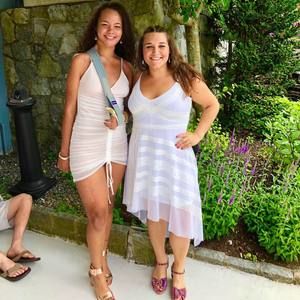 Meet your Posher, Skylar